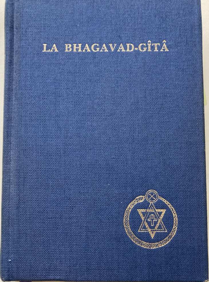 Photo couverture en relié toile de La Bhagavad-Gita
